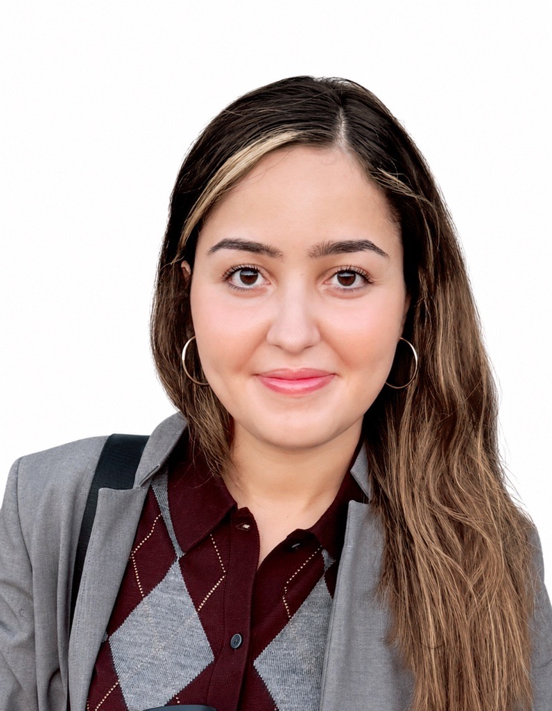 lena-ayari-endo-fellow-ay27
